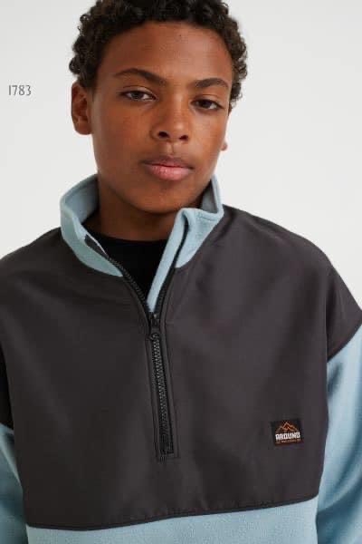 Áo nỉ H&M hoodie băng lông kéo khóa phối xanh mint và đen cho bé trai
