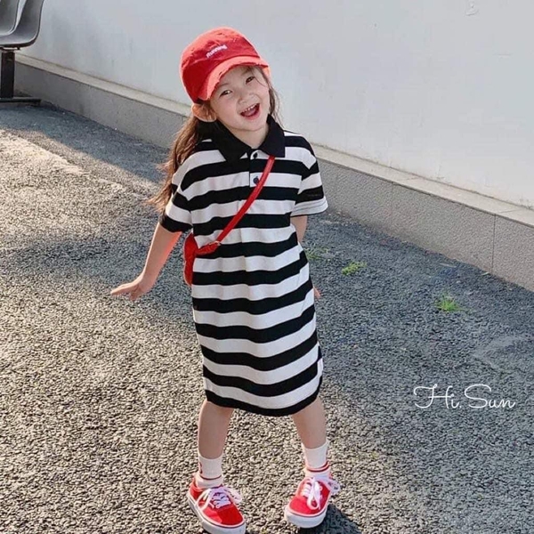 Váy cotton polo cộc tay kẻ ngang đen trắng cho bé hãng Hi.Sun