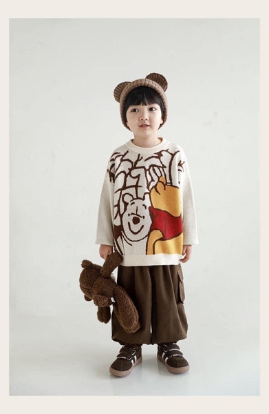 Áo len Winnie Pooh & Friends 5 mẫu - TRẮNG GẤU