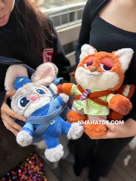 Túi đeo chéo gấu bông Zootopia 2 mẫu Thỏ xanh Judy và Cáo cam Nick