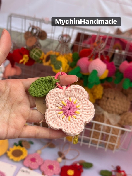 Móc khoá hoa lá các mẫu