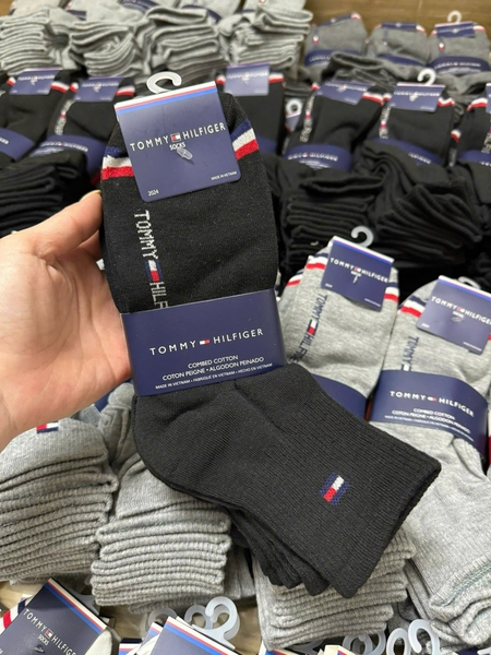 Set 2 đôi tất Tommy 4 màu ghi nhạt, đen, trắng, ghi đậm