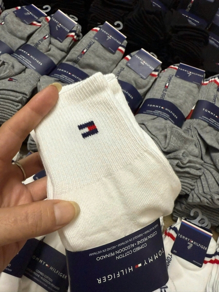 Set 2 đôi tất Tommy 4 màu ghi nhạt, đen, trắng, ghi đậm