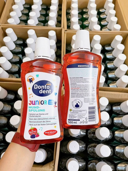 Nước súc miệng trẻ em hãng DM hương dâu DONTO DENT
