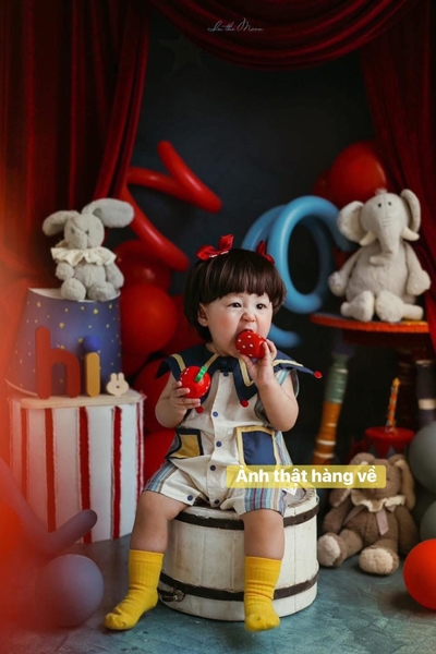 Bodysuit chú hề 2in1 cổ yếm tháo rời kèm gấu