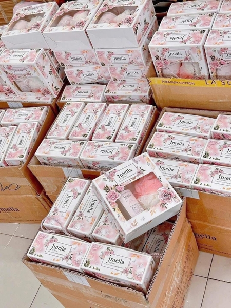 Set túi quà tặng sữa tắm Jmella kèm bông tắm loại 500ml và 1000ml