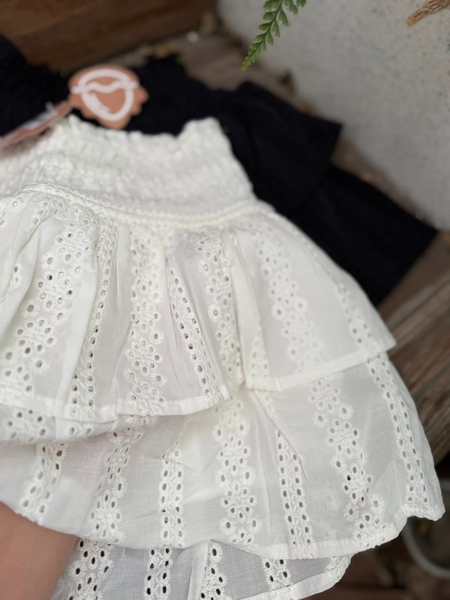 Chân váy tầng chất thô hãng Zara 2 màu trắng, đen