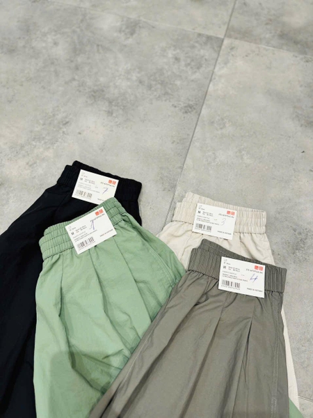 Quần dáng váy nylon culottes Uniqlo 4 màu đen, ghi, xanh lá, xanh rêu
