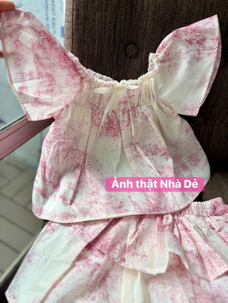Set thô trắng áo cánh tiên smock ngực chân váy bồng Linh An phối loang hồng