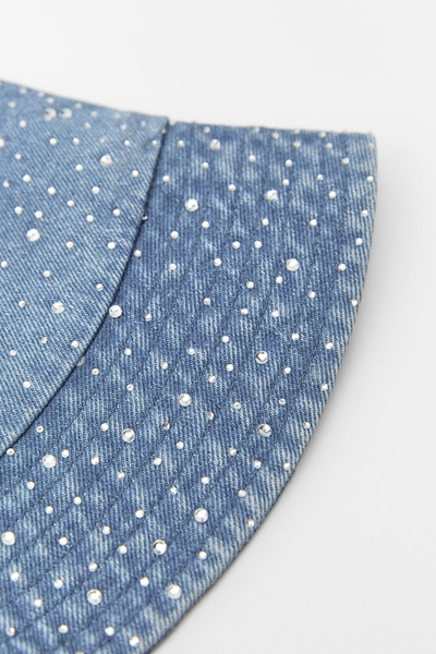 Mũ bucket jean đính đá ZARA