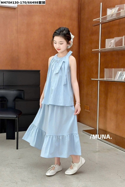 Bộ thô voan Munaya Studio cổ yếm đính nơ xanh ngọc chân váy dài