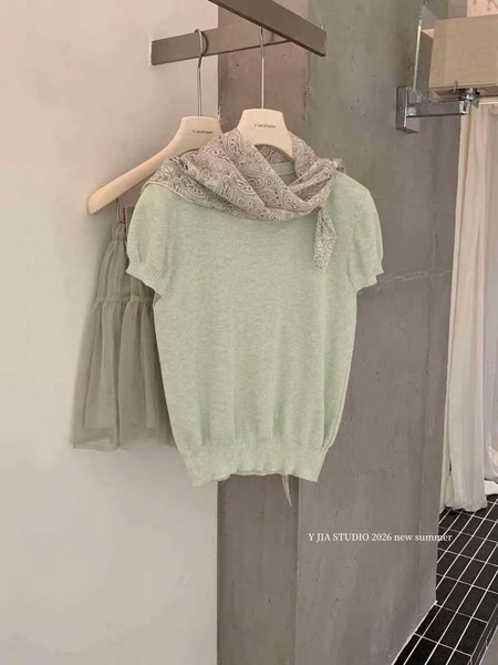 Bộ áo len dệt XANH CỐM mix khăn choàng kèm chân váy ren xòe