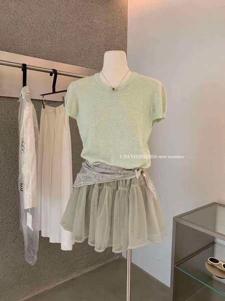Bộ áo len dệt XANH CỐM mix khăn choàng kèm chân váy ren xòe