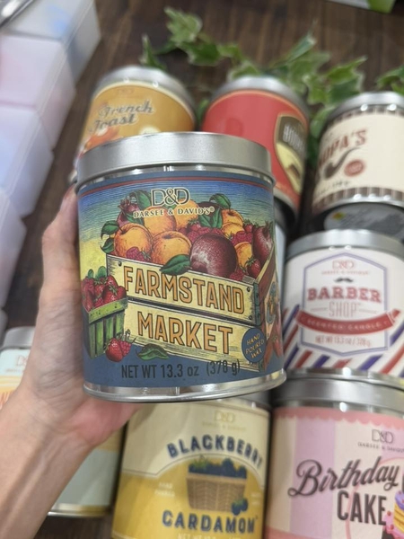 Nến thơm hộp thiếc nhiều mùi Darsee & David's 13.3 Oz