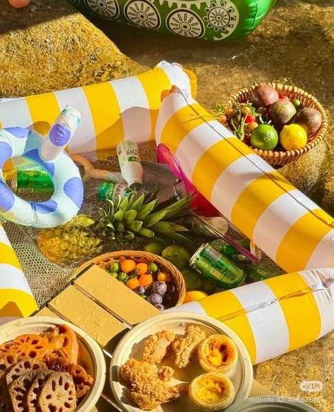 Phao lưới thuyền sắc màu gấp gọn 123x130cm