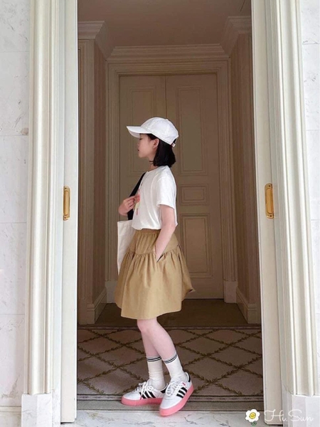 Bộ áo cotton in hình dưa hấu kèm chân váy nâu kaki Hi.Sun