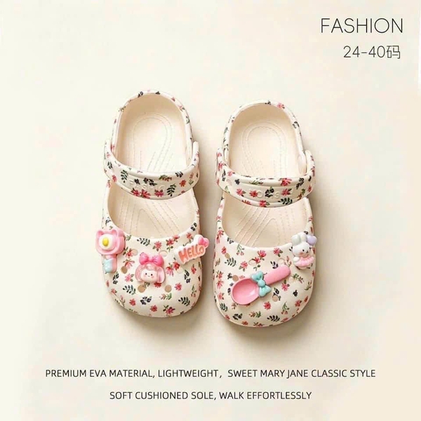 Sục hoa nhí hồng, be 5 charm SIZE LỚN