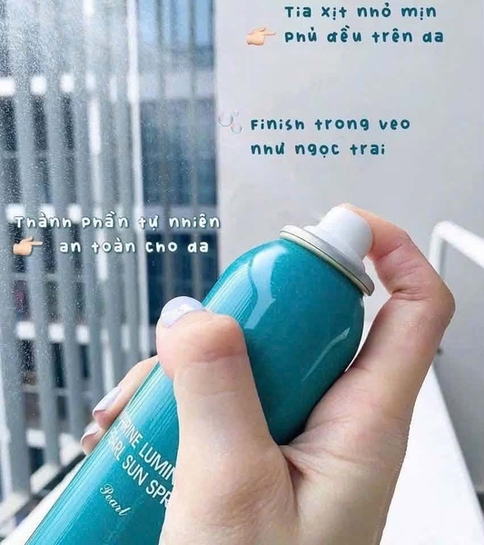Xịt chống nắng ngọc trai 𝗝𝗠𝗦𝗢𝗟𝗨𝗧𝗜𝗢𝗡 SPF50+ 180ml