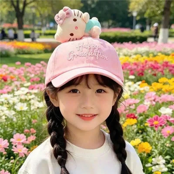 Mũ lưỡi trai gắn gấu bông hoạt hình các màu Hello Kitty, Twinkle, Pooh, Minnie