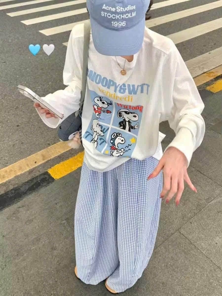 Bộ ngủ tay dài Snoopy kẻ caro xanh mẹ và bé