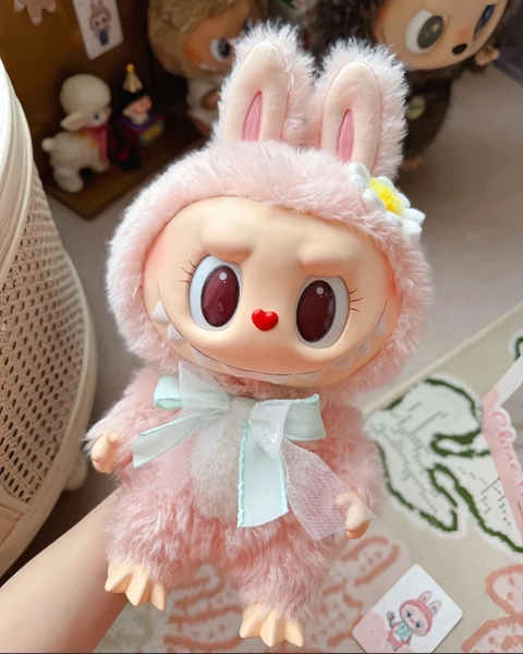 Móc khóa Labubu hoa hồng size 17cm