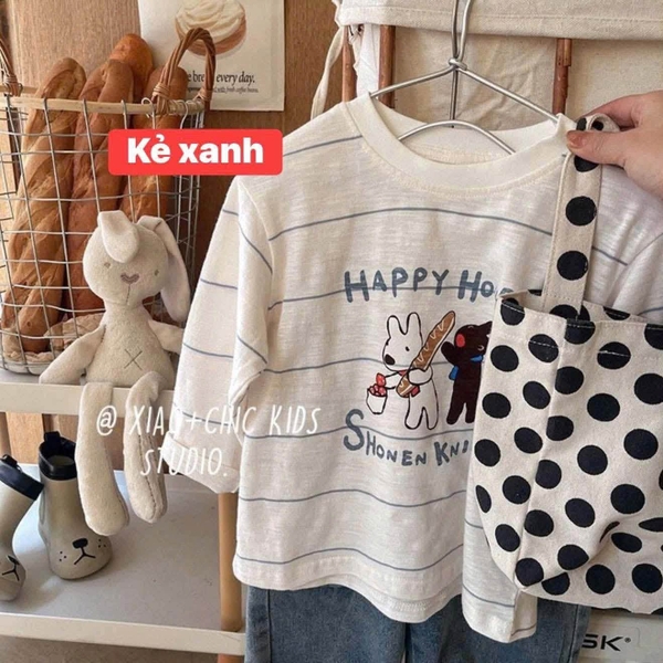 Áo dài tay kẻ ngang xanh và đen Happy Hour