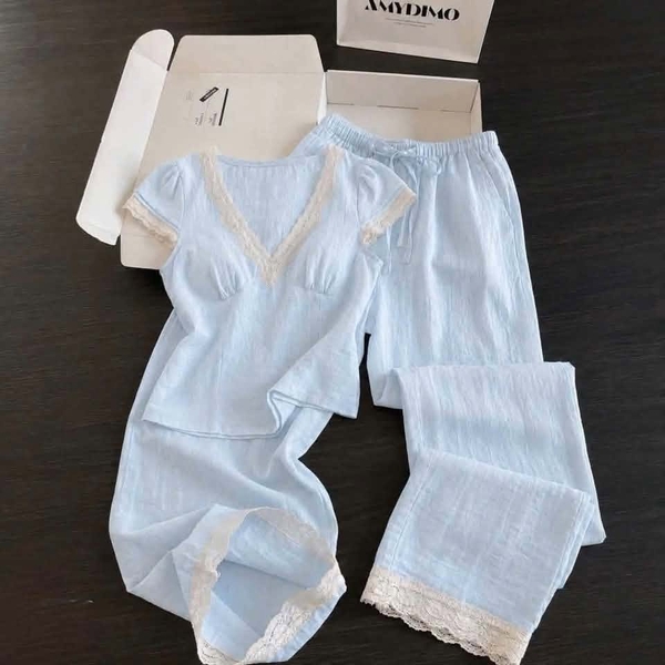 Bộ pyjama cộc tay cổ tim phối ren có đệm mút 2 màu xanh, vàng