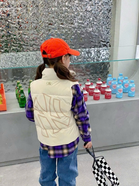 Áo gile phao MLB 4 màu be, đen, hồng, xanh