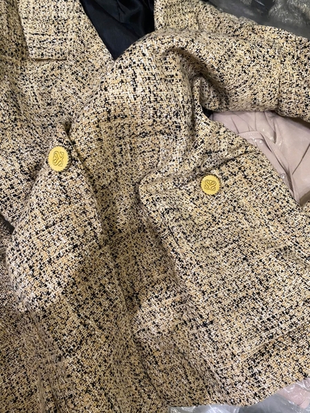 Áo khoác Sandro dạ tweed màu vàng