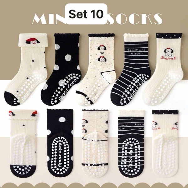 Set 5 đôi tất chống trơn trượt 10 mẫu cho bé trai, bé gái