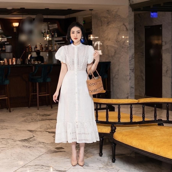 Váy thô trắng tay phồng hãng TOPSHOP thân trên đục lỗ