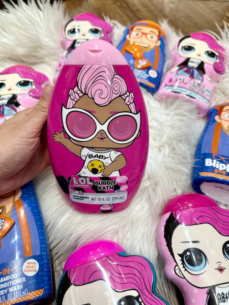 Sữa tắm LOL 3in1 Strawberry Scented 414ml màu hồng