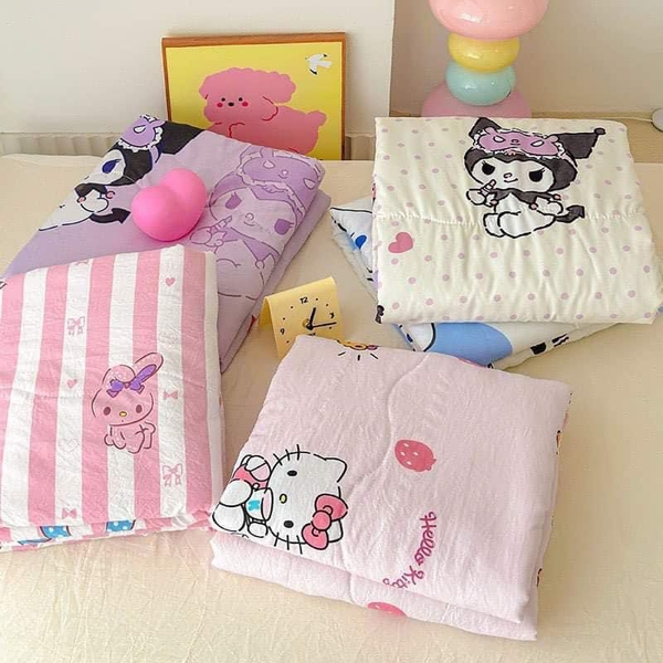 Chăn cotton dệt kim 3 size mẫu Kuromi, Hello Kitty, Cinnamoroll, My Melody