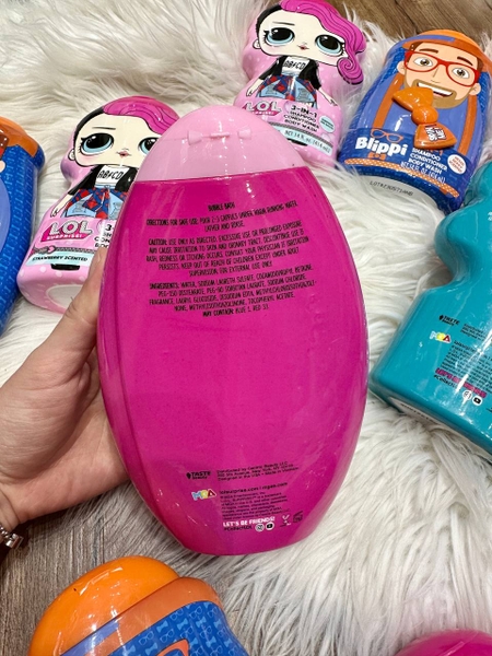 Sữa tắm LOL 3in1 Strawberry Scented 414ml màu hồng
