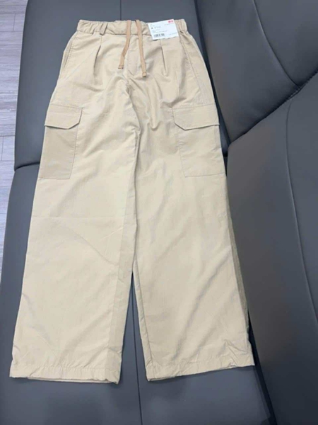 Quần suông dài kaki túi hộp UNIQLO 7 màu