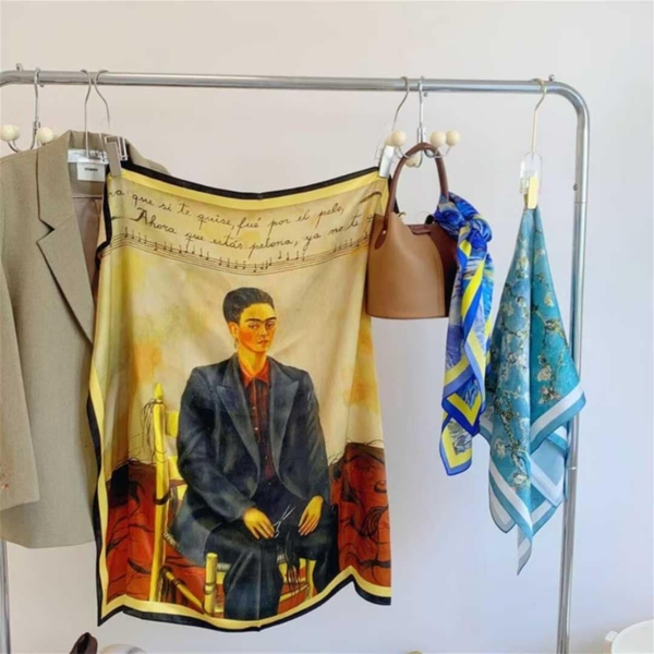 Khăn lụa vuông 90cm in tranh sơn dầu thời trang 8 mẫu