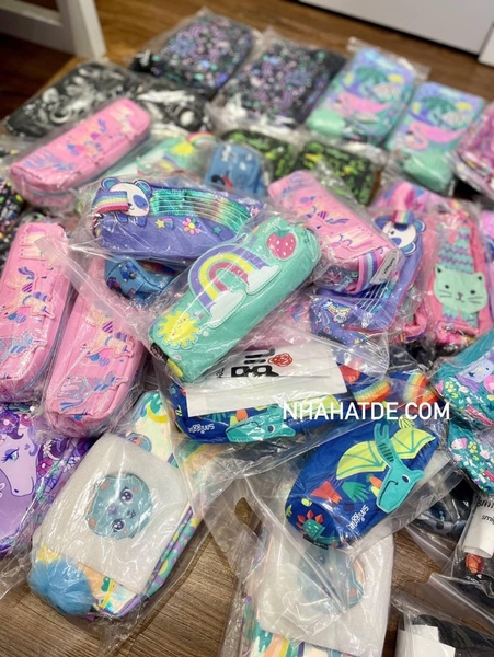 Túi bút mềm Smiggle size nhỏ 22x7x6cm nhiều mẫu cho bé trai, bé gái