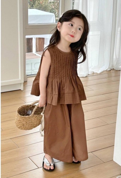 Set bộ thô Sofia Candy áo peplum sát nách mix quần ống rộng 2 màu trắng, nâu