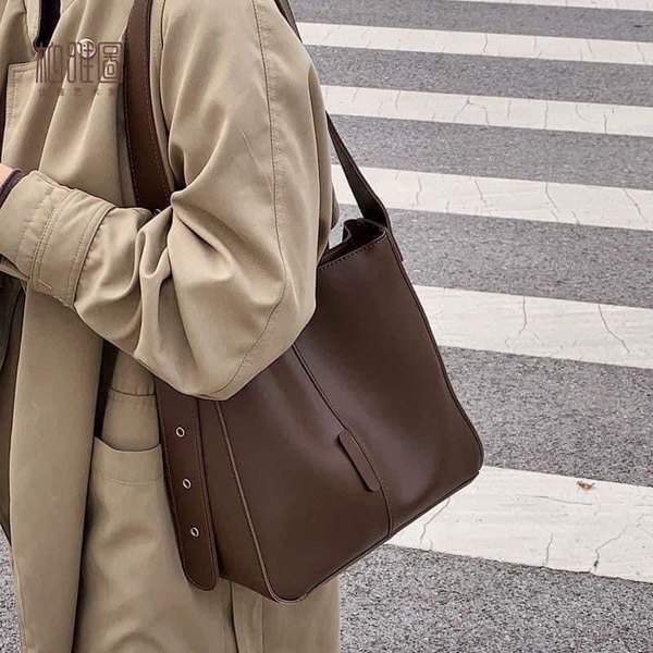 Túi da PU size 27 3 màu đen, nâu đậm, nâu sang