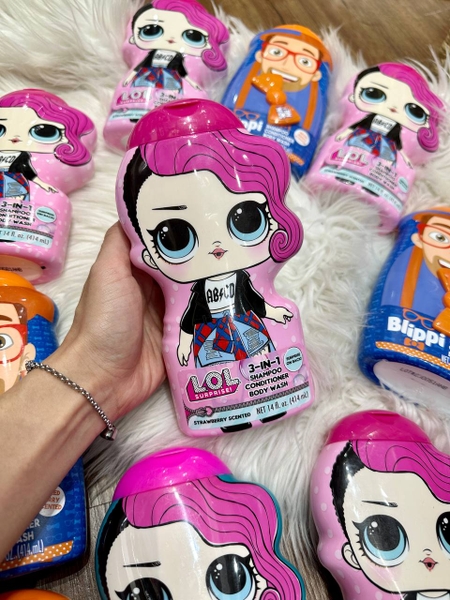 Sữa tắm LOL 3in1 Strawberry Scented 414ml màu hồng