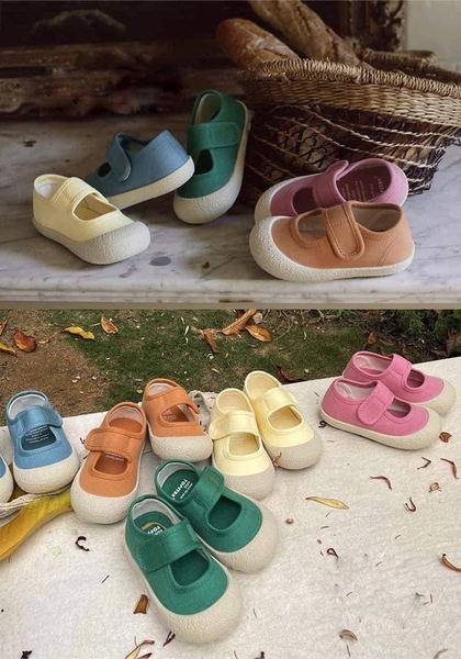 Giày vải đế cao su 5 màu cho bé