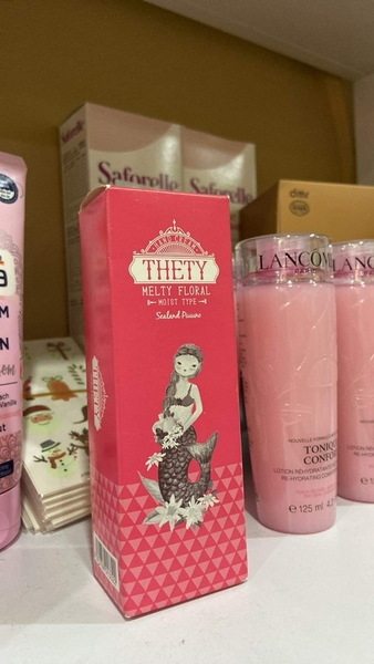 Kem dưỡng da tay Nhật THETY