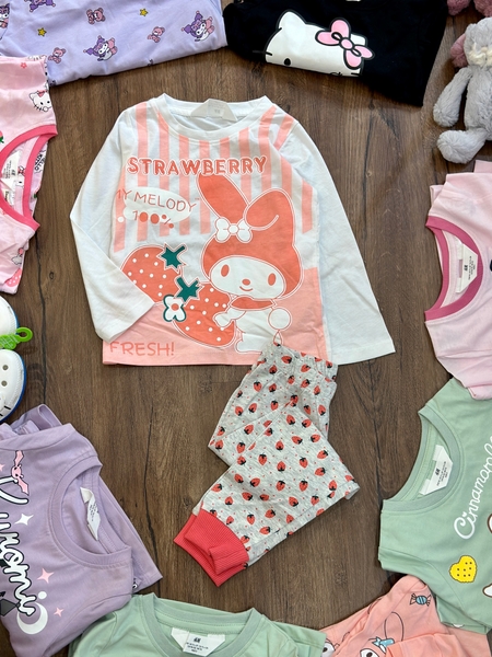 Bộ cotton H&M nhân vật Sanrio Kuromi, Melody, Cinnamoroll, Hello Kitty