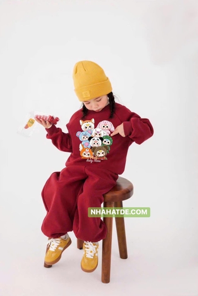 Bộ nỉ Baby Three ĐỎ bo chun size đại