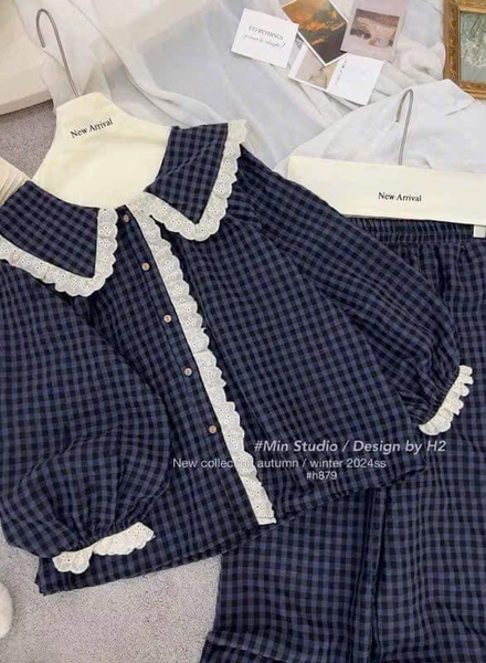 Bộ pyjamas caro phối ren 2 màu nâu, xanh than cho nữ