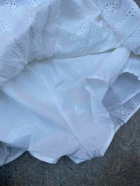 Chân váy tầng chất thô hãng Zara 2 màu trắng, đen