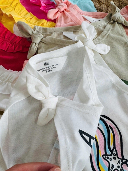 Bộ H&M áo sát nách quần sooc nhiều mẫu bé gái