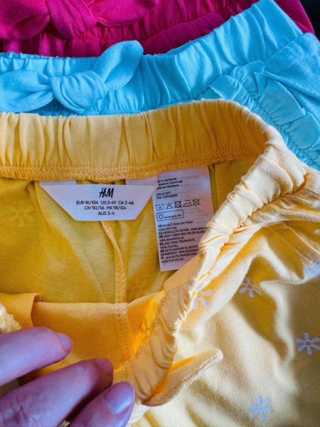 Bộ H&M áo sát nách quần sooc nhiều mẫu bé gái