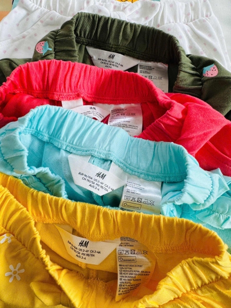 Bộ H&M áo sát nách quần sooc nhiều mẫu bé gái