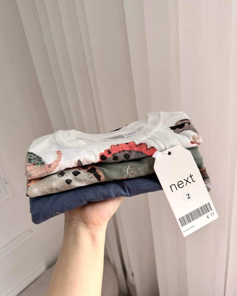 Set 3 áo cotton Next bé trai họa tiết khủng long 3 màu